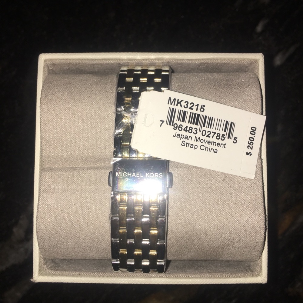 💝Michael Kors Watch - Picture 4 of 4